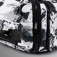 UFC Zenith Gear Bag Backpack 48L - Blanco