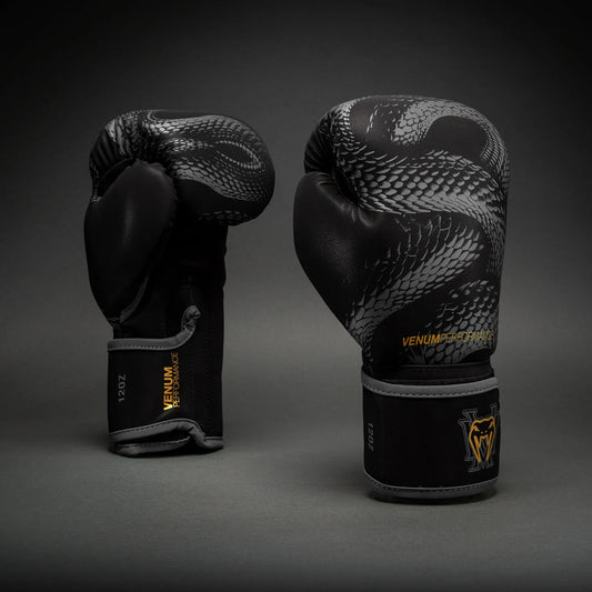 Venum Matupa - Black/Grey/Gold (12oz)