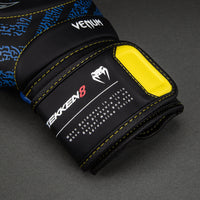 Venum x TEKKEN 8 Boxing Gloves - King - Negro/Amarillo